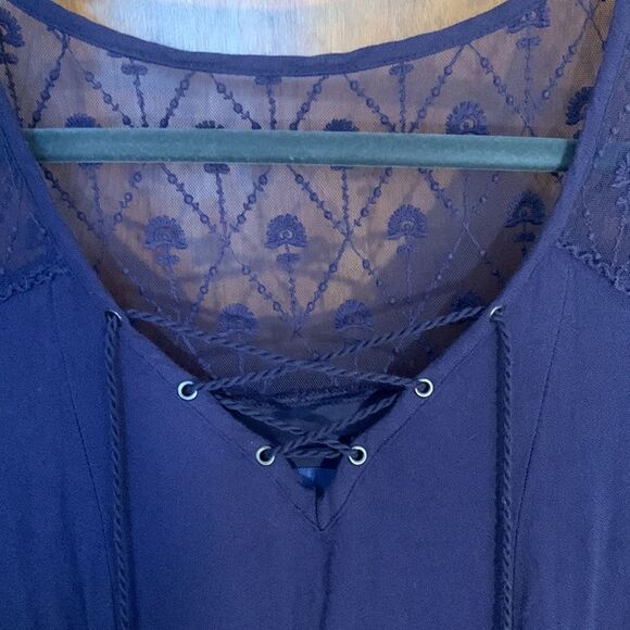 GUC navy blue dress from Francesca’s! Size L - Picture 2 of 4